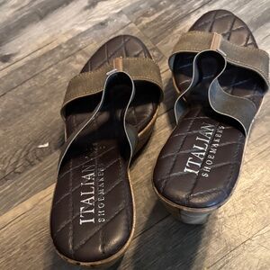 Italian Shoemakers Olive Slide Sandals